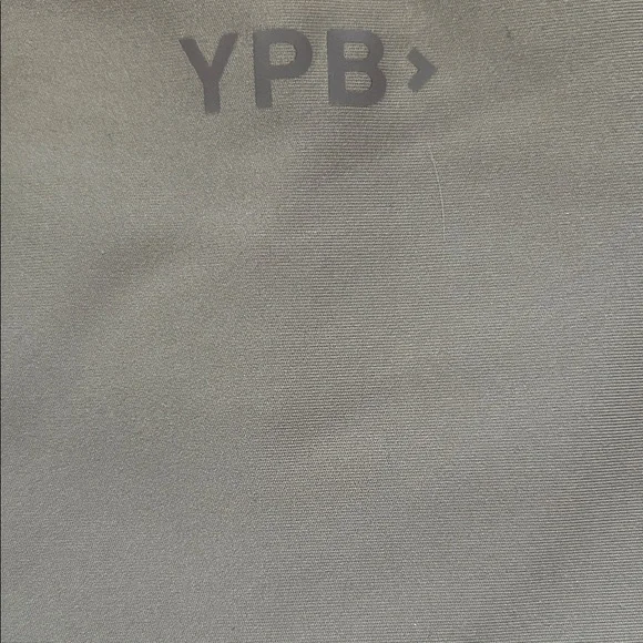 Women's High-Waisted Beige Shorts - Picture 3 of 4